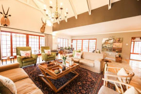 Royal Karoo Safari Lodge